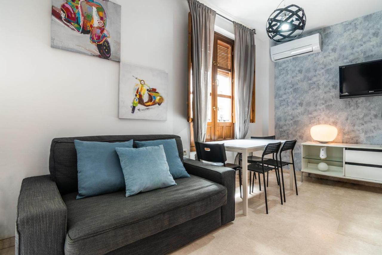 Tuguest Isabel La Catolica II Apartment Granada Exteriör bild