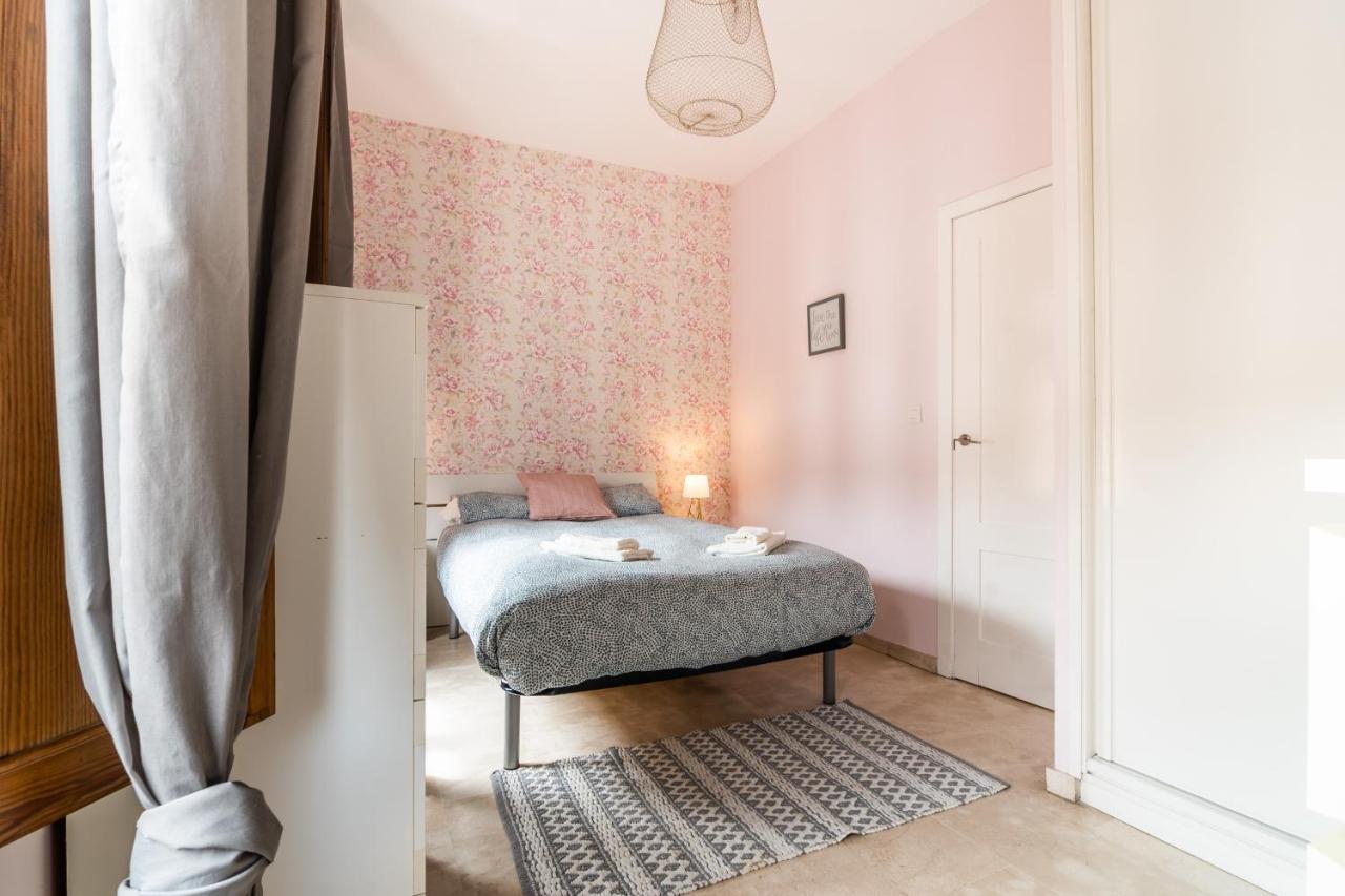 Tuguest Isabel La Catolica II Apartment Granada Exteriör bild